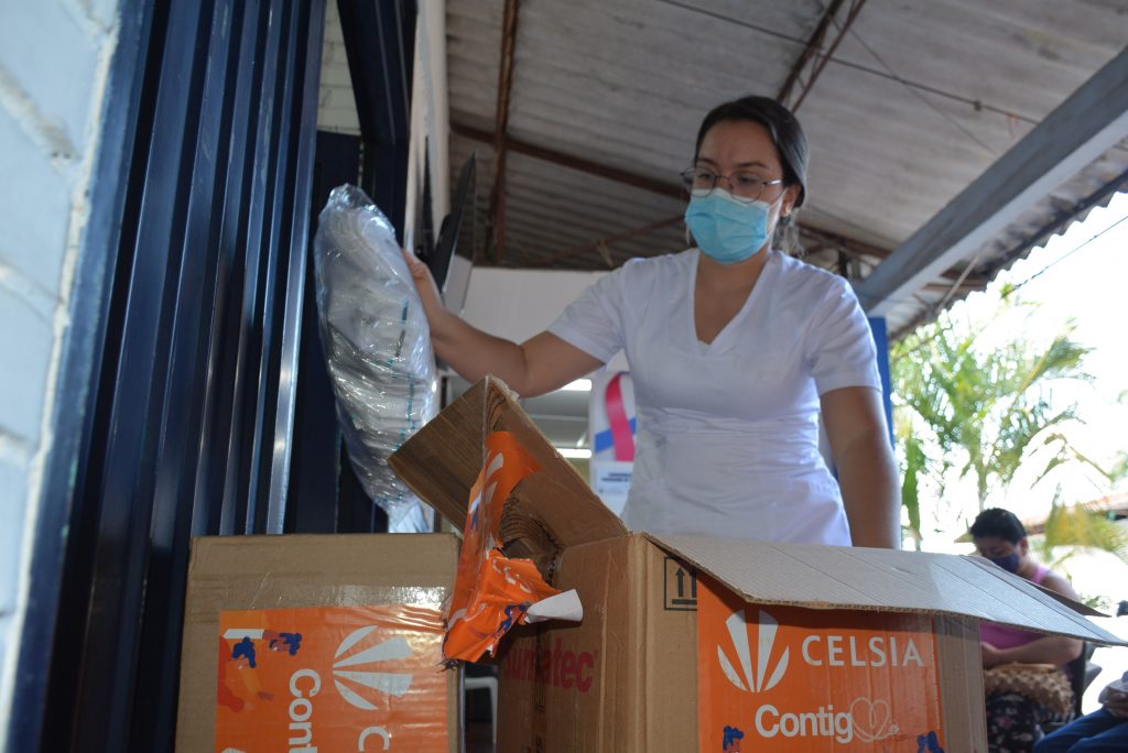 35 hospitales de Tolima y Valle recibieron de Celsia más de 143.000 insumos de bioprotección
