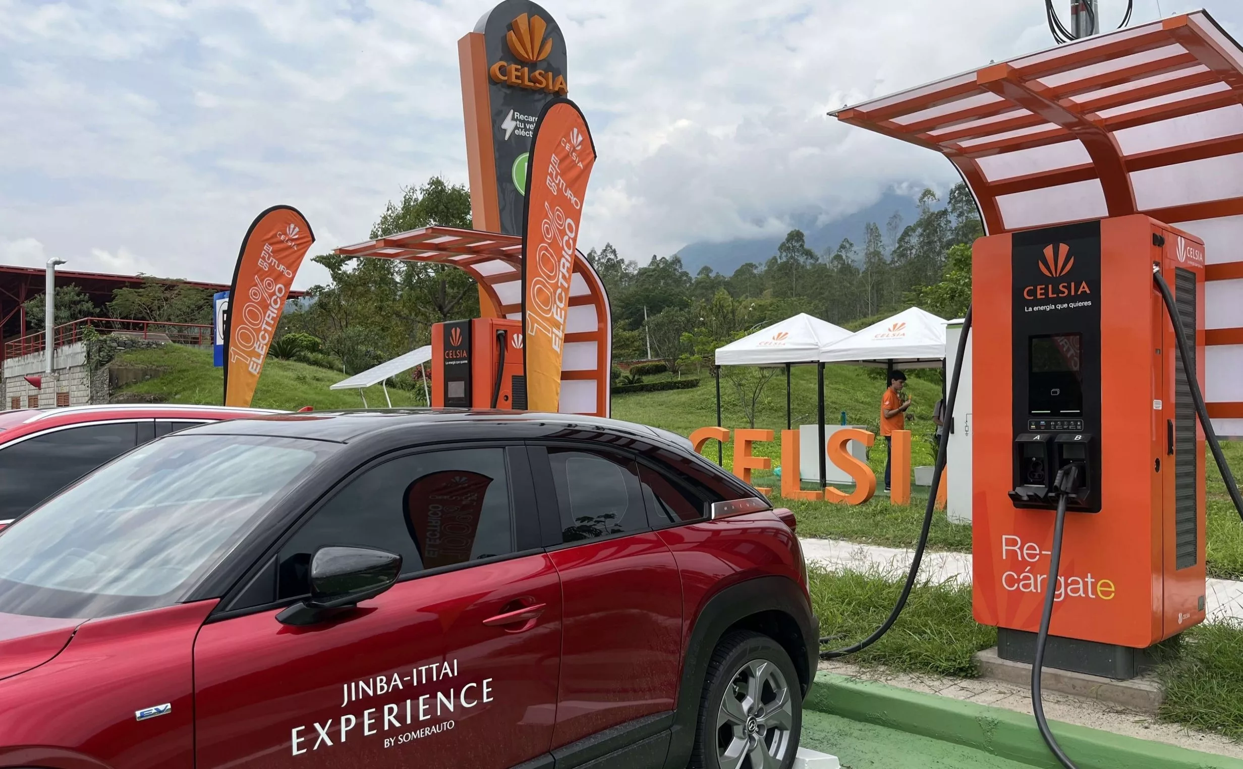 Con la nueva estación de recarga de vehículos eléctricos en La Pintada, usuarios podrán viajar desde el sur de Antioquia hasta Cali